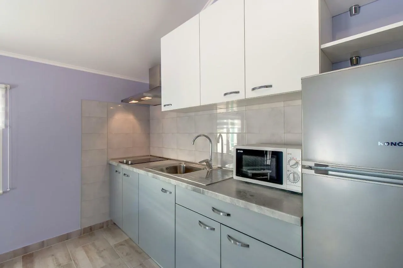 Apartman Leon & Rent A Quad Mali Losinj Apartment